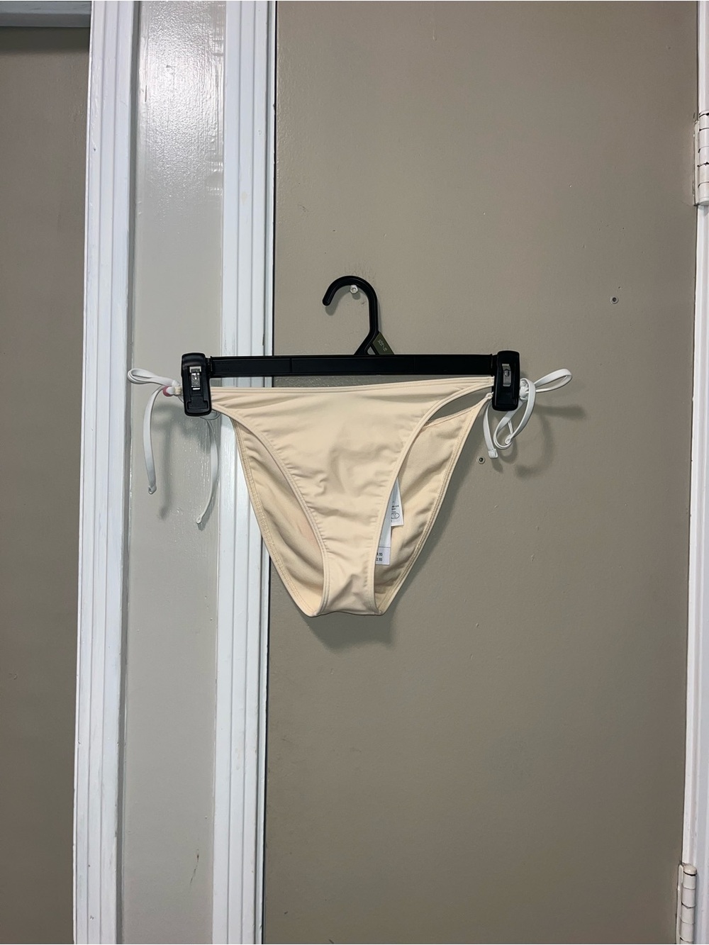 Hollister Cream Side-Tie Bikini Bottoms